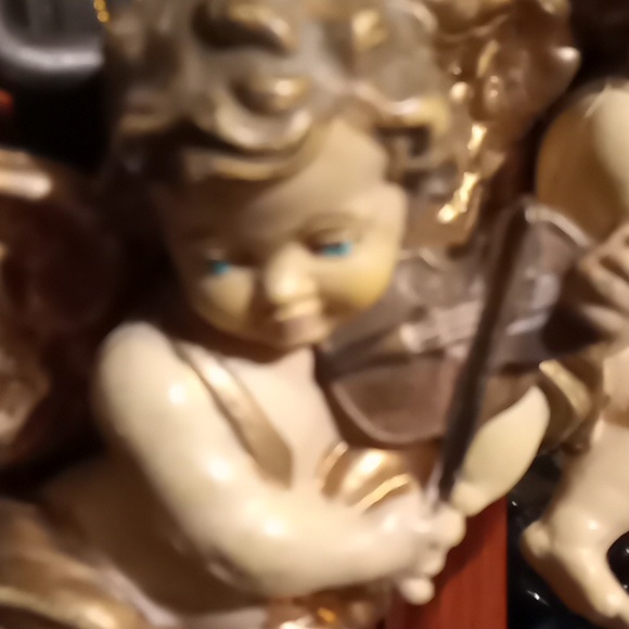 2 Angels playing the violin. Made in Germany Holiday ornaments. - Picture 2 of 6